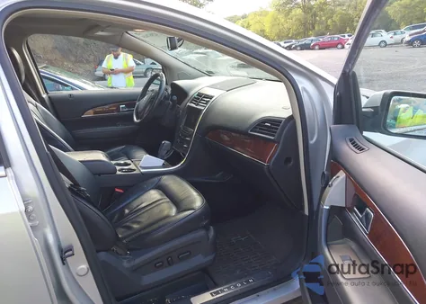 2014 Lincoln Mkx z USA, uszkodzony, nr VIN 2LMDJ8JK2EBL03414